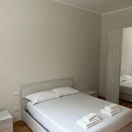 Moscova Luxury Bruno Apartment Milán Exterior foto
